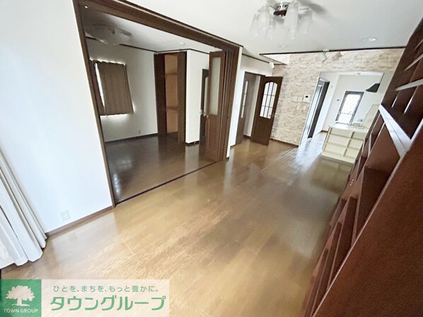 師岡町貸家の物件内観写真